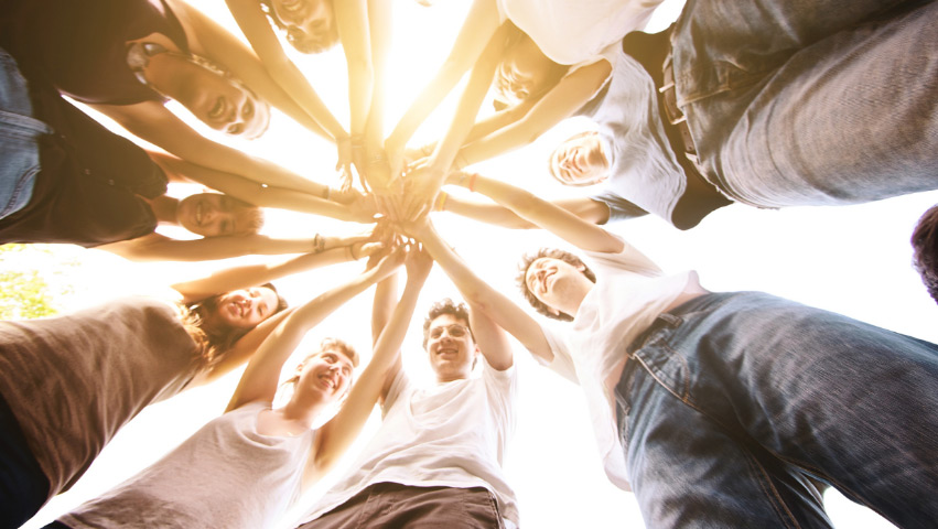 選人：唯才是用，唯德重用